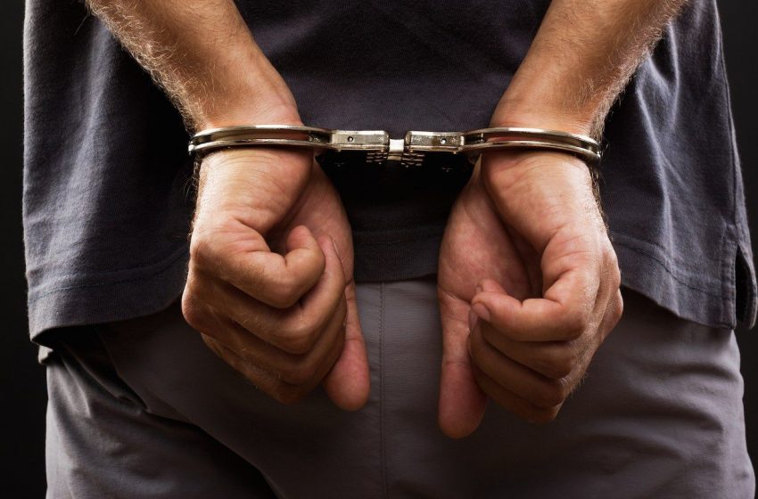 Homem é preso com ajuda de populares em São Bento do Sul