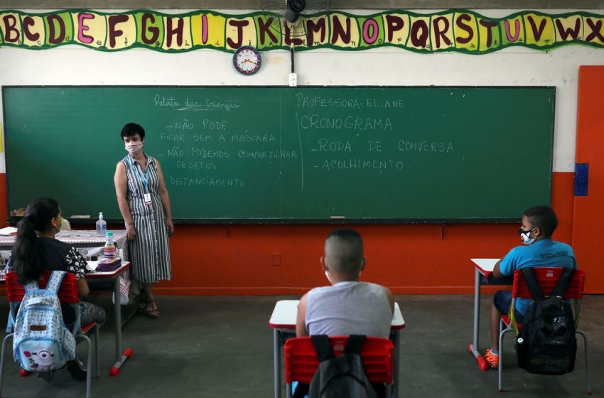 Professores da educação básica terão reajuste no piso salarial