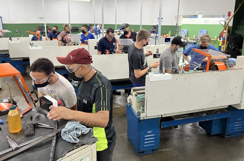  Programa “Qualifica” promove crescimento profissional na Tuper