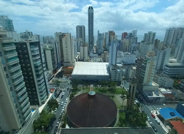  Dona de casa que teve 52% do corpo queimado com explosão de forno será indenizada em SC