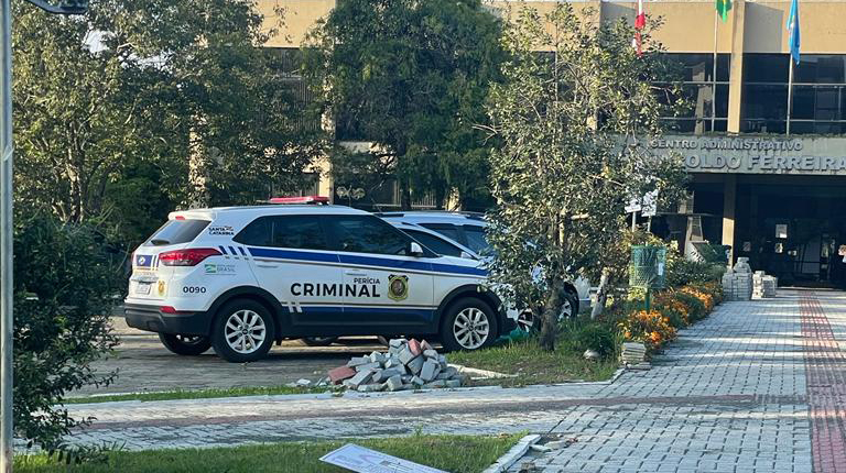  Prefeito e vice de Canoinhas estão presos