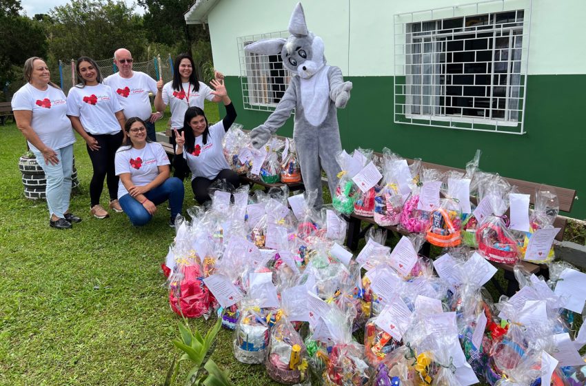  Grupo Voluntários da Condor levou alegria ao Centro de Autismo