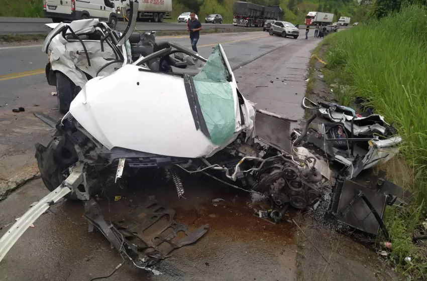  Acidente tira a vida de 3 pessoas da mesma família