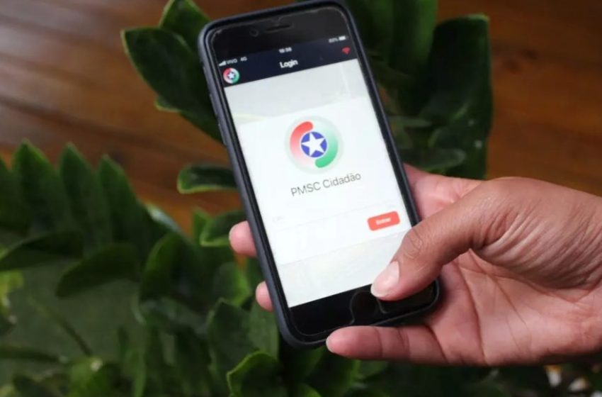  Mulher aciona botão do pânico e homem é preso em Blumenau