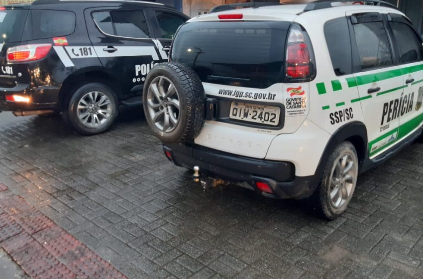  Homem é preso por armazenamento de pornografia infantil