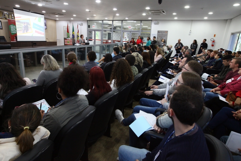  AUTISMO: Seminário “conhecer para incluir” aconteceu em Blumenau