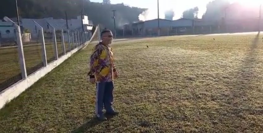  GEADA: Manhã gelada no Planalto Norte