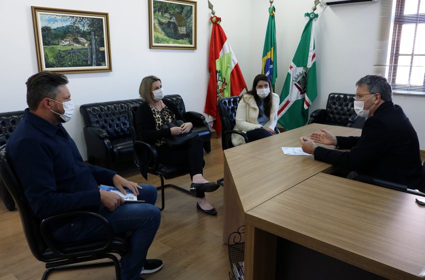  Obra de esgoto iniciará na Estrada das Neves