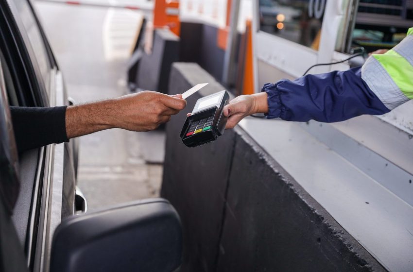  Pedágios agora aceitam pagamento com cartão e aproximação