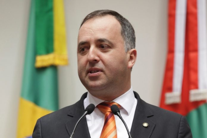  POLÍTICA: MDB…Amin…Jorginho…Alice