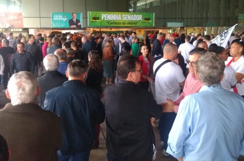  MDB na convenção com força de Lunelli