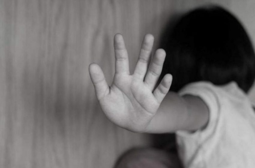  Casal é preso por estupro de menina de 12 anos que ficou grávida em Barra Velha