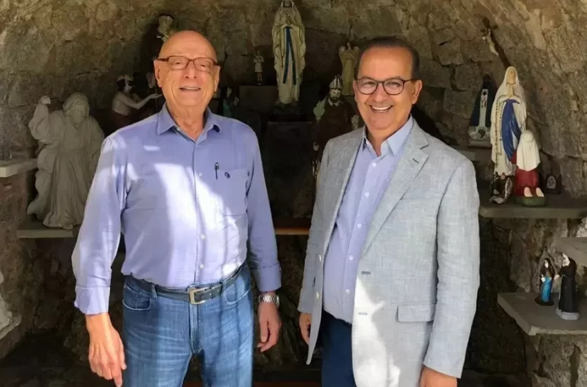  Amin e Jorginho voltam a se encontrar e ficam próximos de união