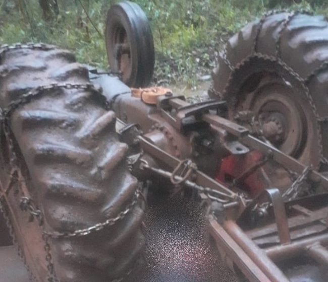  Homem morre esmagado por trator