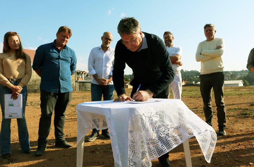  Ordem de serviço para construção da UPA foi assinada