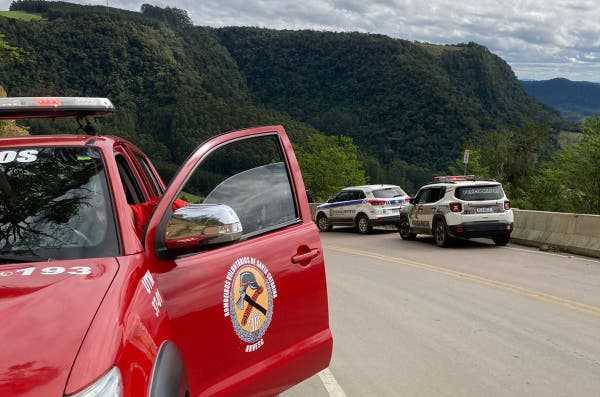  Corpo de homem desaparecido há 15 dias é encontrado em ribanceira