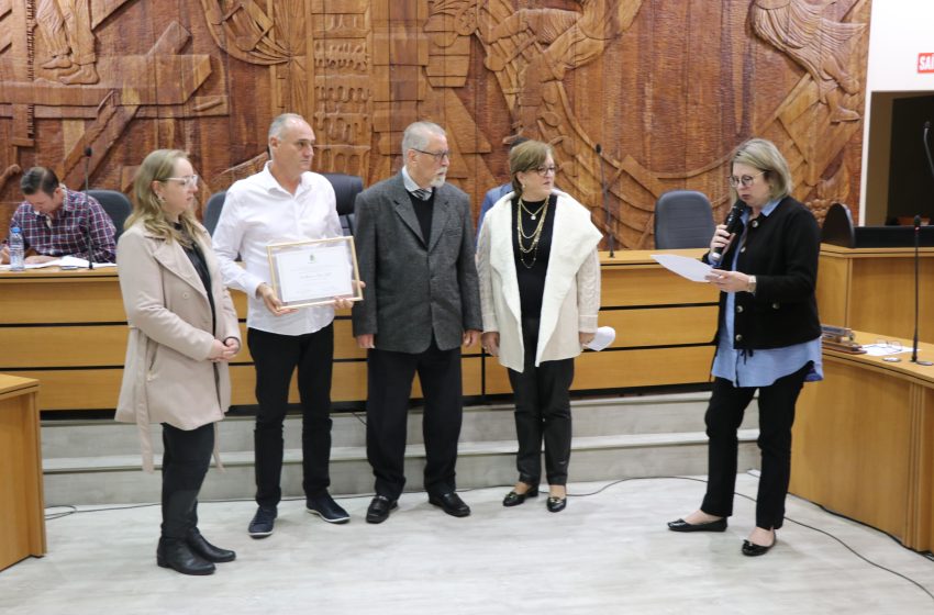  Ótica Rolf recebe Moção de Aplauso