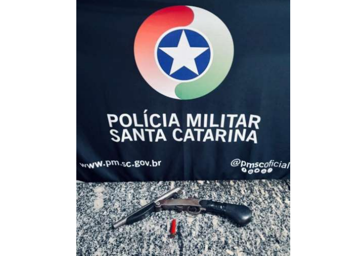  Dois homens são presos por porte ilegal de armas