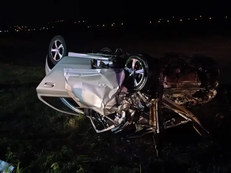  Três morrem em acidente e um fica gravemente ferido