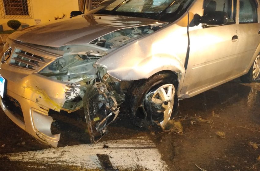  Batida em muro na Avenida São Bento
