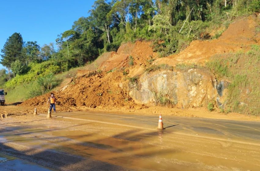  Motoristas devem transitar com cuidado pela SC-108, em Guaramirim