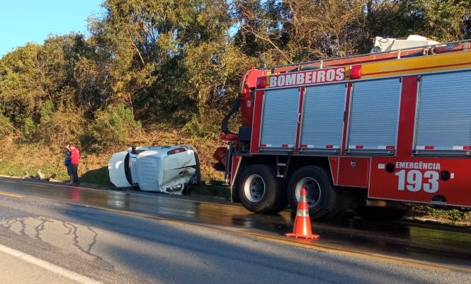  Mais um acidente grave na BR-280 com quatro veículos