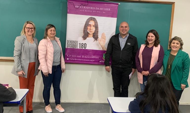  CICLO ENCERRADO: Ações em defesa da mulher