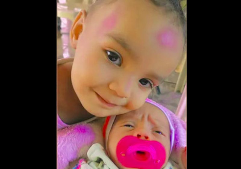  Criança de 2 anos e bebê de 4 meses morrem em incêndio; irmã mais velha tentou proteger o bebê