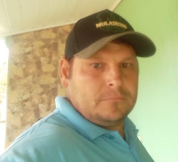  Carona que morreu em lago após acidente de carro é natural de Monte Castelo