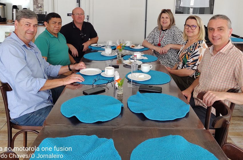  POLÍTICA: Carla…Terezinha…Mesa…Tomazini…Brasil