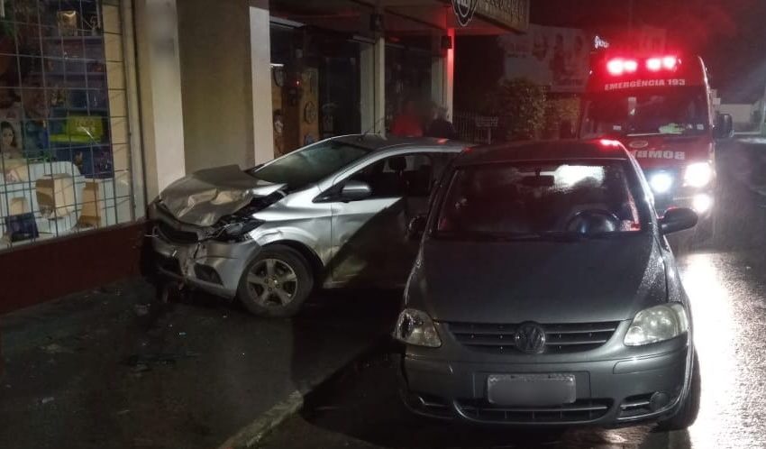  Mais um acidente aconteceu em vias urbanas