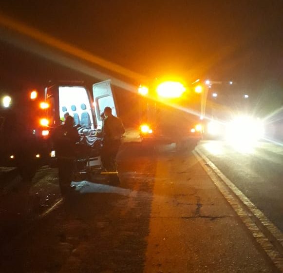  Motociclista fica gravemente ferido em acidente