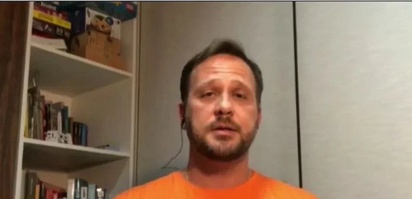  ‘Vergonhoso’, diz único prefeito pelo Novo no Brasil sobre apoio de Amoêdo a Lula nas eleições