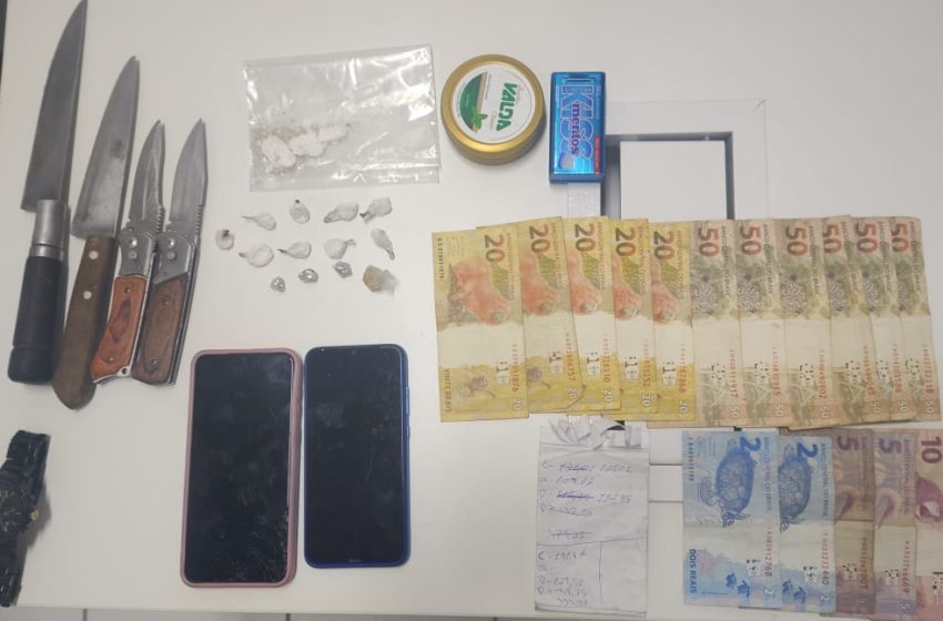  Pai, mãe e filha são presos por tráfico de drogas