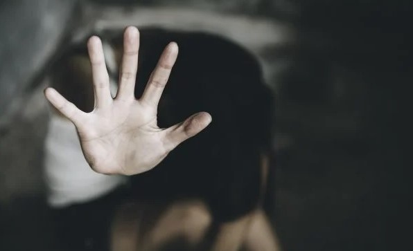  ABSURDO: Estuprado aos 5 anos em banheiro de igreja