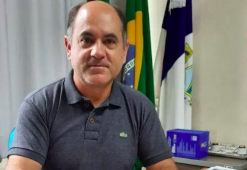  Prefeito é assassinado a tiros dentro de seu gabinete