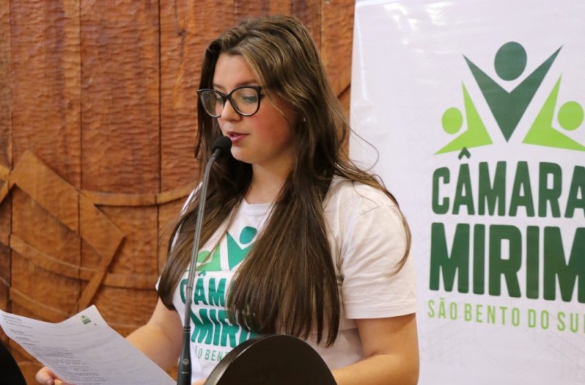  Vereadores Mirins tomam posse para 2023