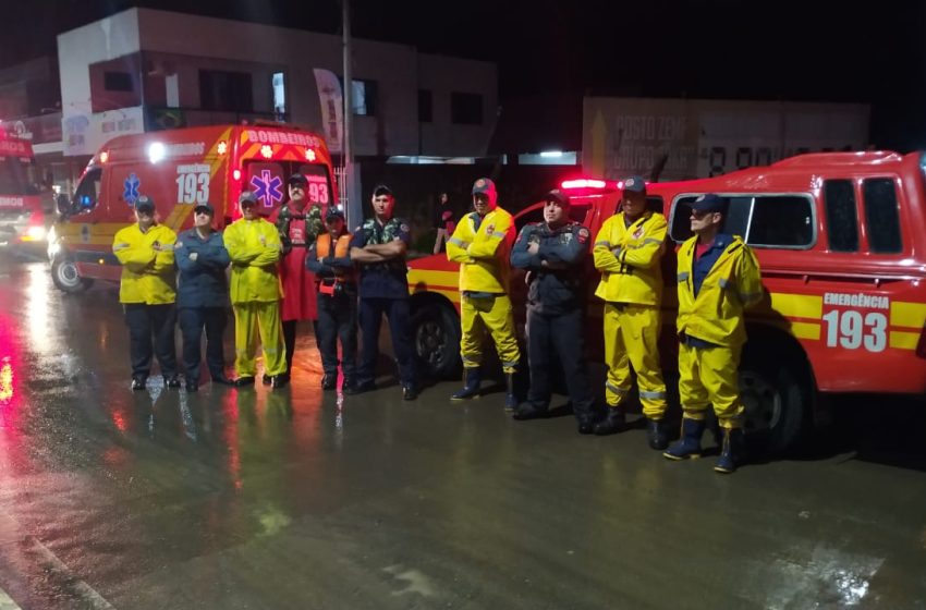  Chuva forte desencadeia operação de busca e resgate