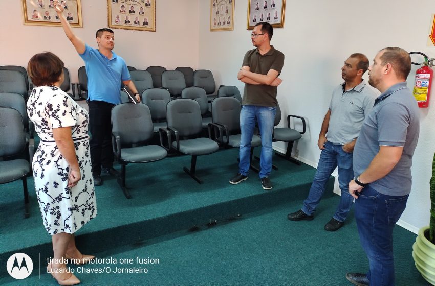  POLÍTICA: Assinaturas…Gabinete…Dreveck…Zuleica