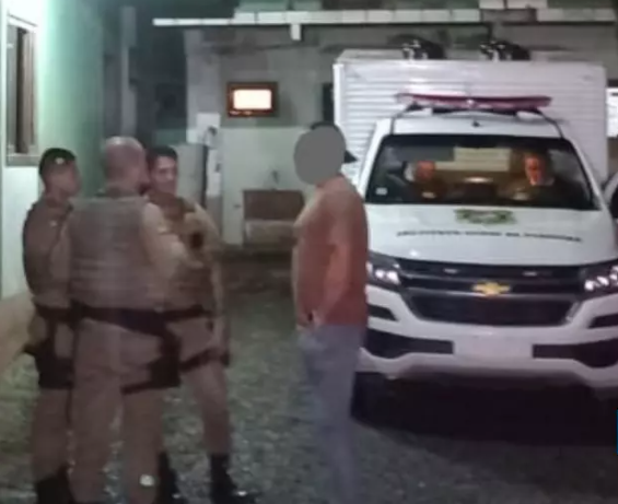  Morador é morto a tiros por homens encapuzados