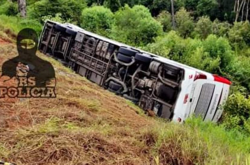  7 MORTOS:  Acidente com ônibus da Catarinense