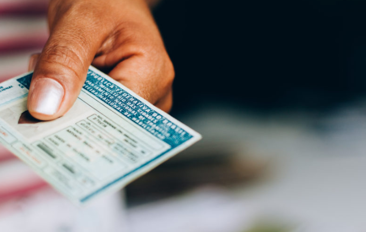  Prazo para renovar carteira de habilitação volta a ser de 30 dias