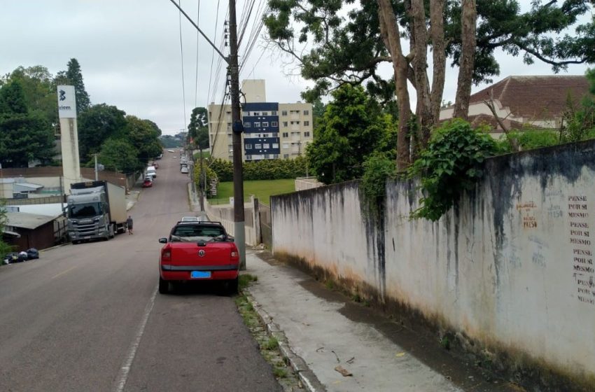  VANDALISMO: Insanidade política ainda presente