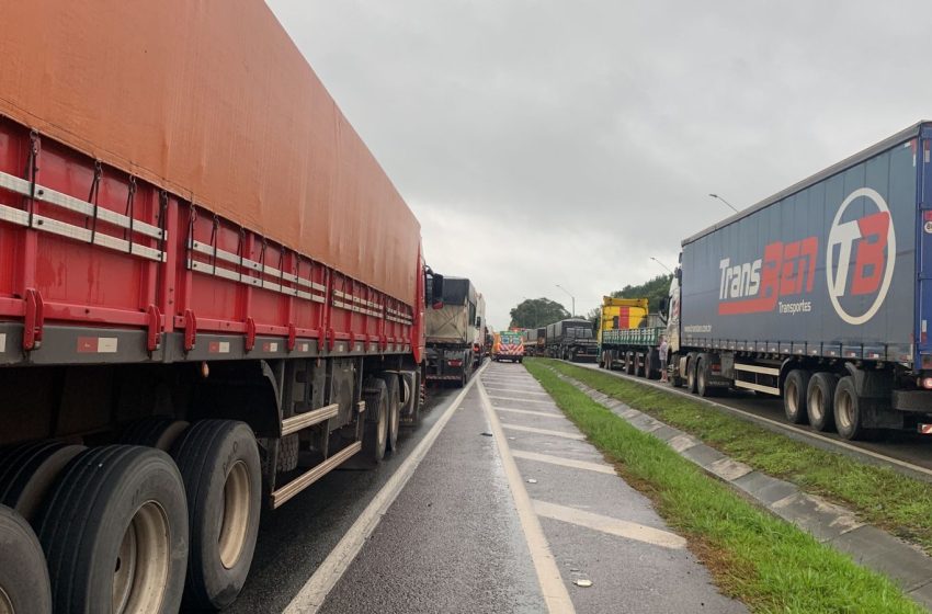  Comunicado: &nbsp;BR-376 é liberada para tráfego