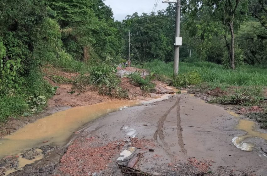  SEM PASSAGEM: Rio Natal com ruas bloqueadas