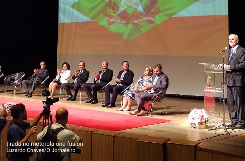  Sílvio fala em desenvolvimento