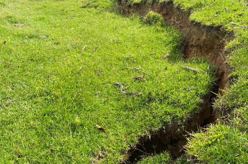  Proibido tráfego de veículos pesados na Estrada dos Bugres