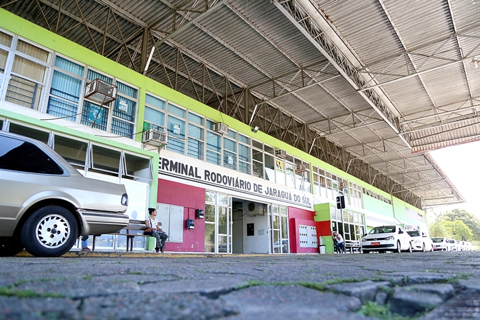  Homem vai parar na delegacia por importunação sexual em ônibus