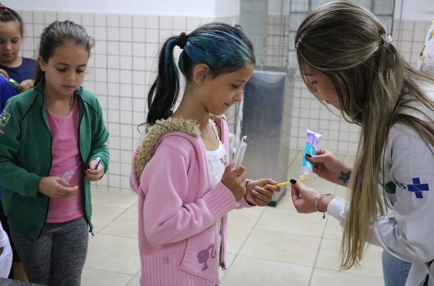  Projeto “São Bento Sorridente” atende crianças da rede municipal