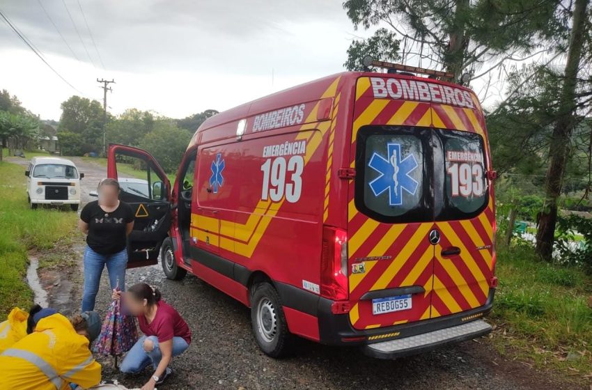  Mulher sofre acidente de moto no bairro Lençol